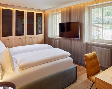 Urlaub in Südtirol mit dem Komfort der 4-Sterne-S-Suiten Suite Landliebe